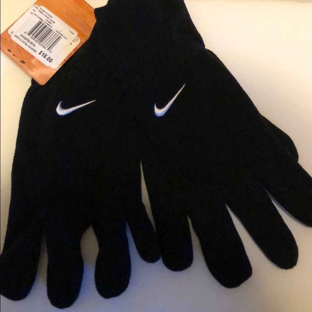 Large Black Nike Fleece Gloves